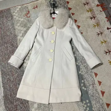 [새상품급] 아푸와이저 리셰 퍼 포함 롱 코트