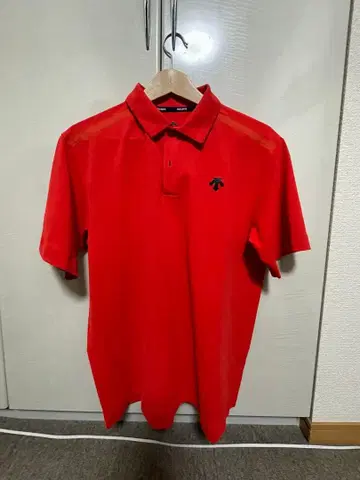 DESCENTE 피케 셔츠 레드