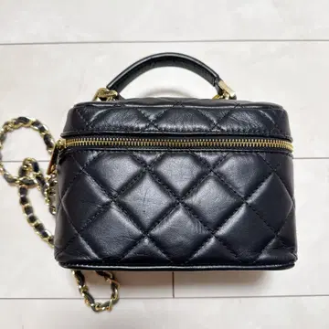 AULENTTI 오우렌티 퀼팅 베니티 숄더백