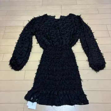 Narcissus 블랙 미니 원피스