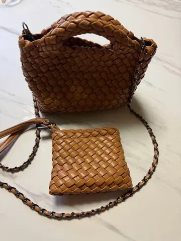 뜨개질 가죽 숄더백 카멜