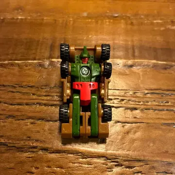 트랜스포머, 마이크로 마스터, 배틀 패트롤의 빅 샷 (탱크)