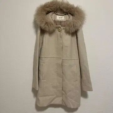 MAKELET 베이지 퍼 코트 사이즈 38