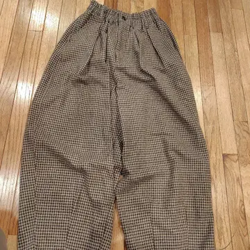 체크 무늬 와이드 팬츠