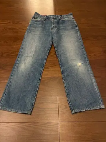 EDWIN 503 모델 스트레이트 레그 데님