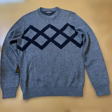 엠포리오 아르마니 스웨터 니트