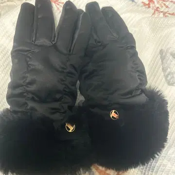 블랙 퍼 부착 새틴 장갑