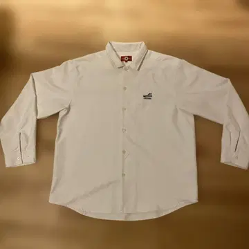 CONVERSE 화이트 버튼다운 셔츠