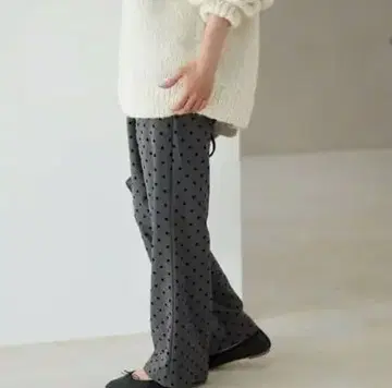 IENA CIRCULATE WARM 팬츠 사이즈 38 미사용 새상품