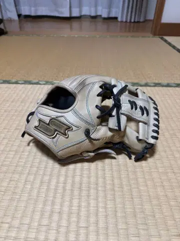 [최종 가격 인하] SSK 프로엣지 연식 내야용 글러브