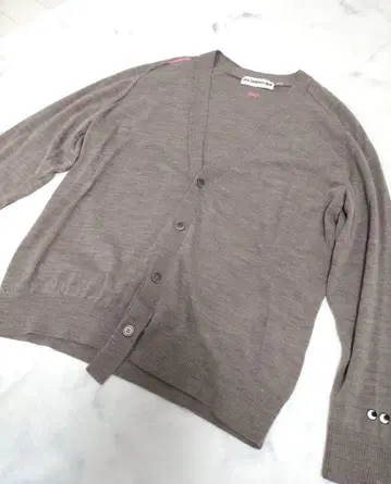 유니클로 ANYA HINDMARCH 메리노 오버 사이즈 V넥 가디건