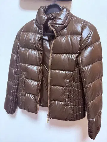 TATRAS 브라운 다운 자켓