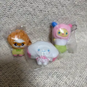 산리오 치비토모 시크릿 키링 시나몬 우사하나 코로코로 밤린