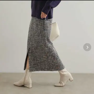 OPAQUE.CLIP Oggi 게재 팬시 트위드 내로우 스커트 네이비