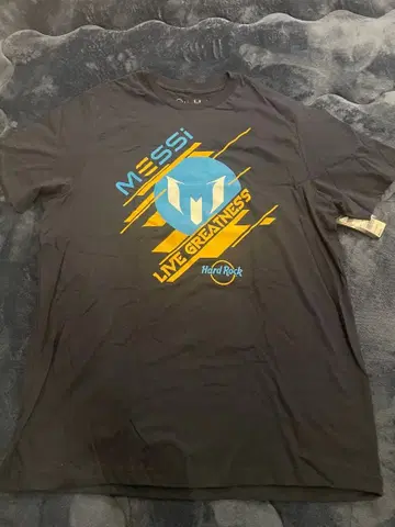 메시 라이브 그레이트니스 티셔츠