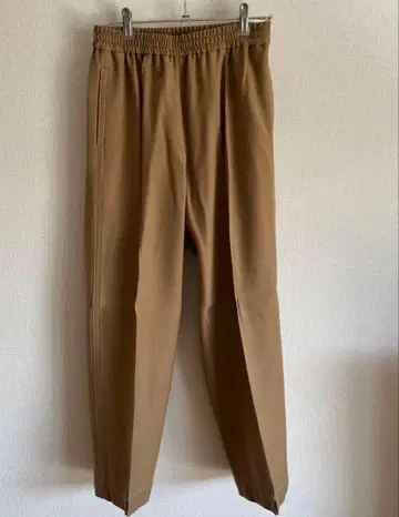 컨디션 최상 TOMORROWLAND 울 팬츠 겨울