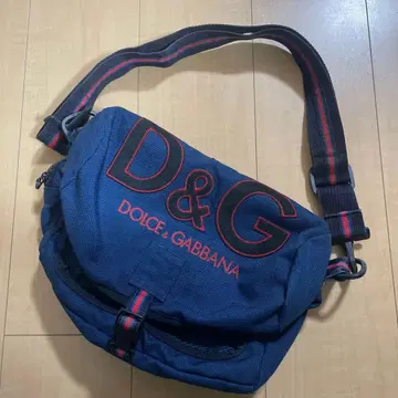 D&G 돌체앤가바나 자수 로고 숄더백