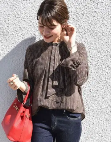 SHIPS 코몬 프린트 보타이 블라우스