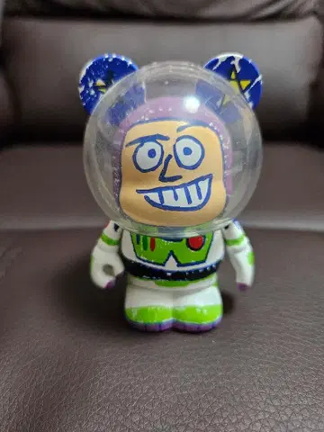 버즈 라이트이어 Vinylmation 피규어