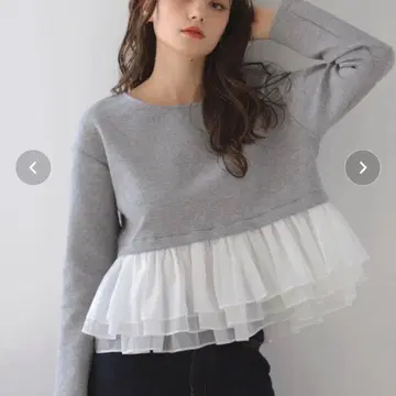 Meraki.메라키,프릴 도킹 맨투맨,밑단 플레어,페플럼,긴팔