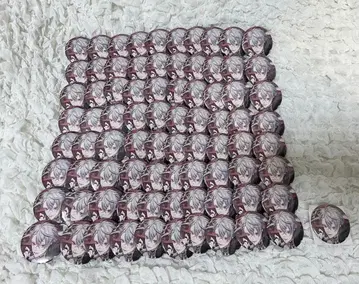 쿠츠하 캡슐 토이 캔뱃지 ChroNoiR 원맨 라이브 81개