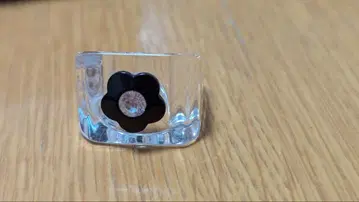 MARY QUANT 꽃 모티브 클리어링