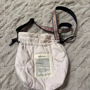 THEATRE PRODUCTS 퀼팅 숄더백