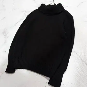 새상품급 MARGARET HOWELL 마가렛호웰 하이넥 터틀