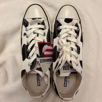 CONVERSE 카우 패턴 소 패턴 스니커즈 23.5cm