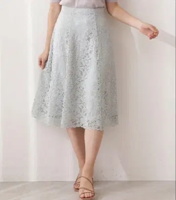 PROPORTION BODY DRESSING 플라워 레이스 플레어 스커트