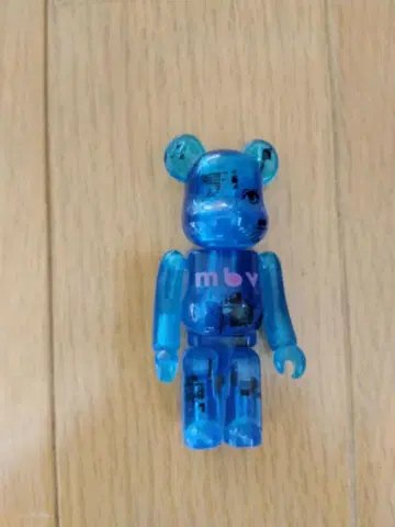 my bloody valentine 베어브릭 블루 클리어
