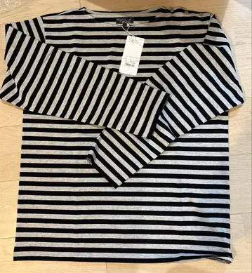 [ 미사용 새상품 ] 에네스베 보더 롱 T셔츠 그레이 x 블랙 L 사이즈