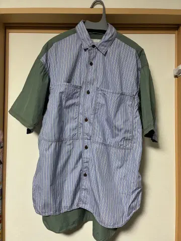 [ TOMORROWLAND ] 바이컬러 반팔 셔츠 L 사이즈