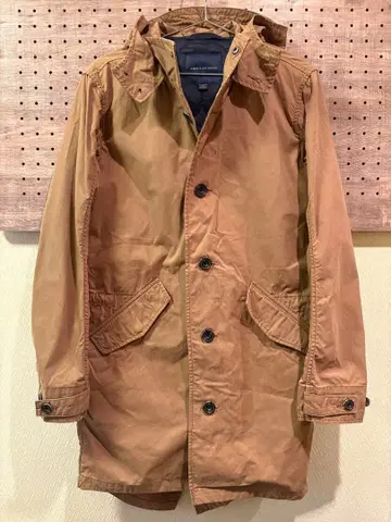 AMERICAN EAGLE 후드 부착 모즈 코트 베이지