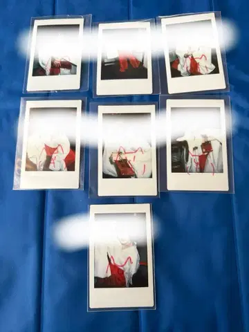 진귀 마나세 마자리 무녀 의상 폴라로이드 7장