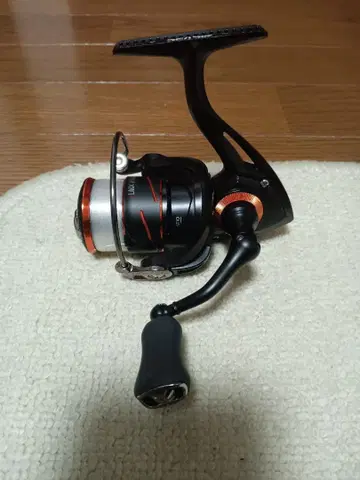 SEASIR 스피닝 릴 1000번 미사용 커스텀품