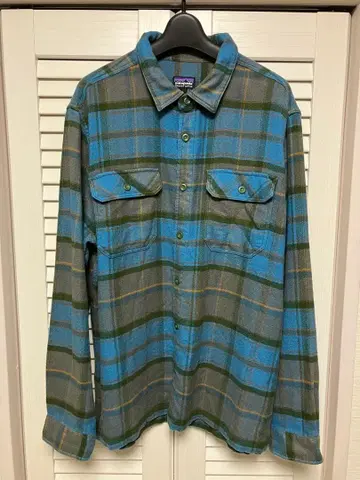 patagonia 체크 무늬 플란넬 셔츠 L 사이즈