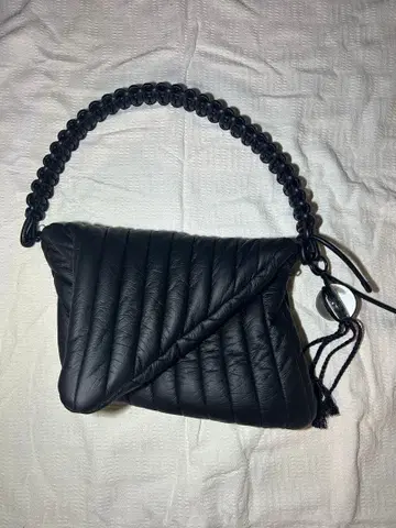 컨디션 최상 nutemperor 숄더백