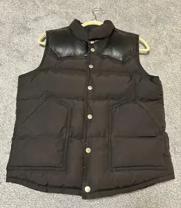 House of blues 가죽 다운 베스트