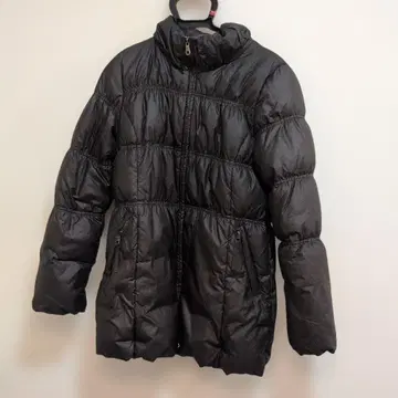 블랙 퀼팅 다운 자켓