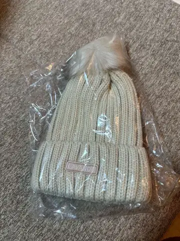 LAVANDA 퍼 니트 모자 베이지