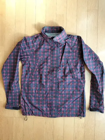 THE NORTH FACE 체크 무늬 마운틴 후드티