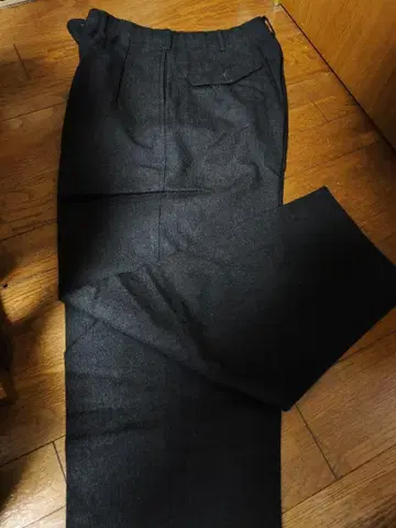 Ys for men 다크 그레이 플리츠 슬랙스 M