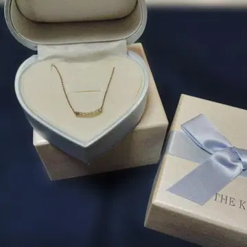 K10 목걸이 THE KISS