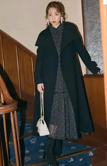 25 rienda 오버넥 신데렐라 라인 코트 S