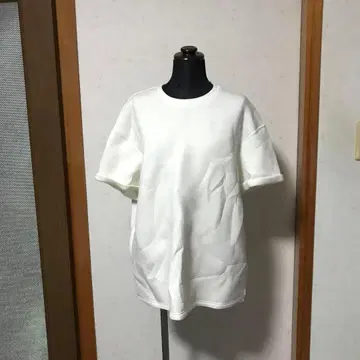 BIRTHDAY BASH 화이트 반팔 T셔츠