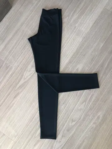 폭시 FOXEY 슬림 레그 레깅스 팬츠 블랙