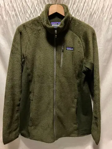 새상품급 patagonia R2 자켓 M FA18 폴라테크 신틸라