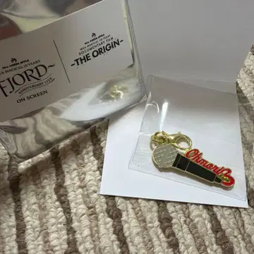 Mrs. GREEN APPLE 메탈 참 컬렉션 A