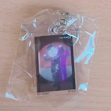 오소마츠 6쌍둥이 발치카03 아크릴 키링 이치마츠